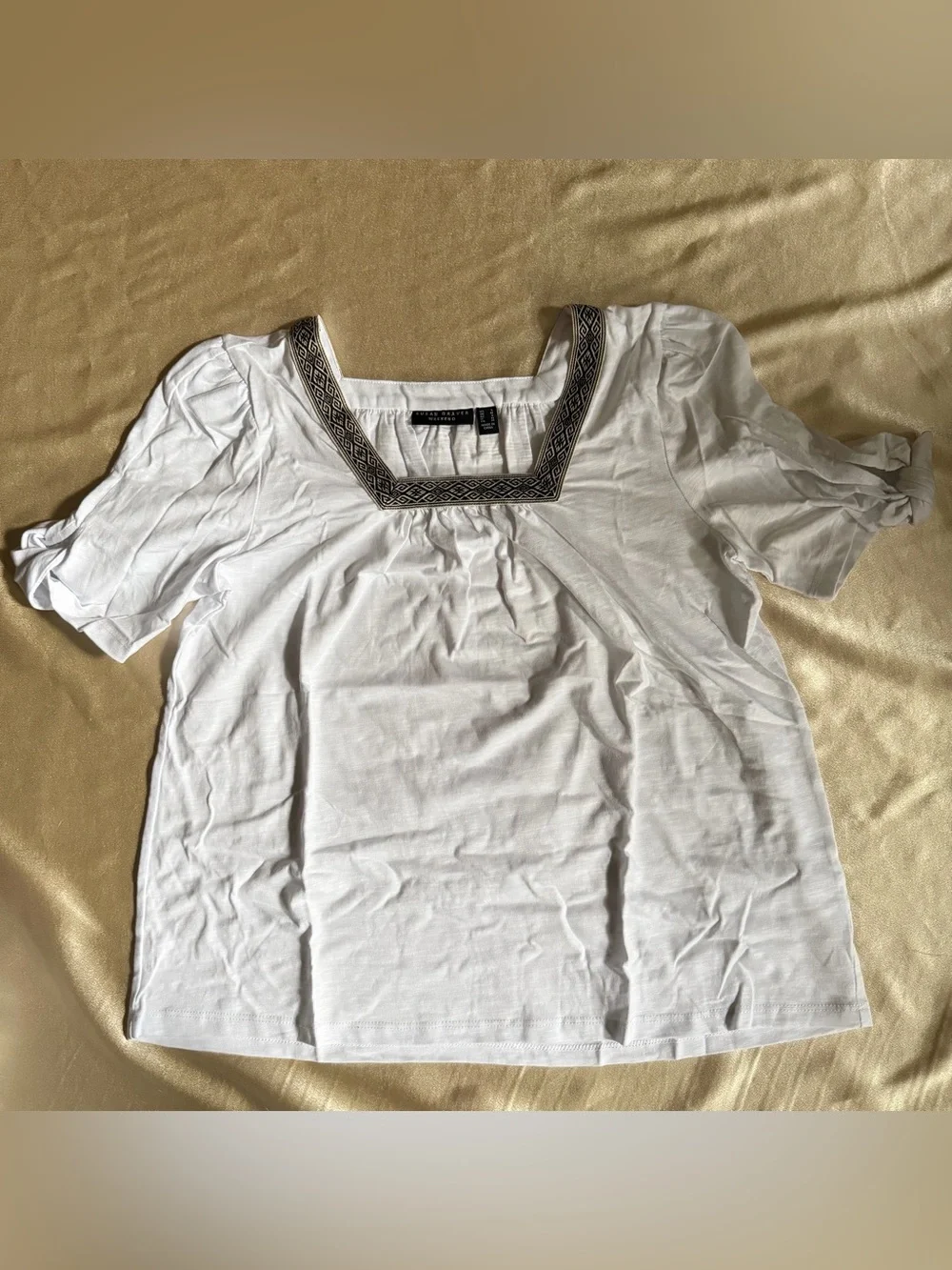 Susan Graver Weekend Textured Tie Sleeve Top with Neck Trim Small A647748 NWOT